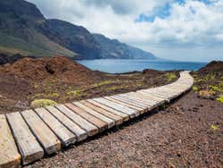 Camino en Punta de Teno