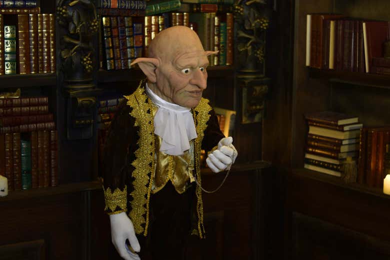 Dentro del castillo viven algunos elfos