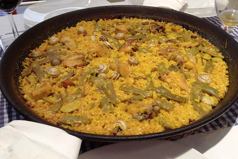 Uma deliciosa paella valenciana