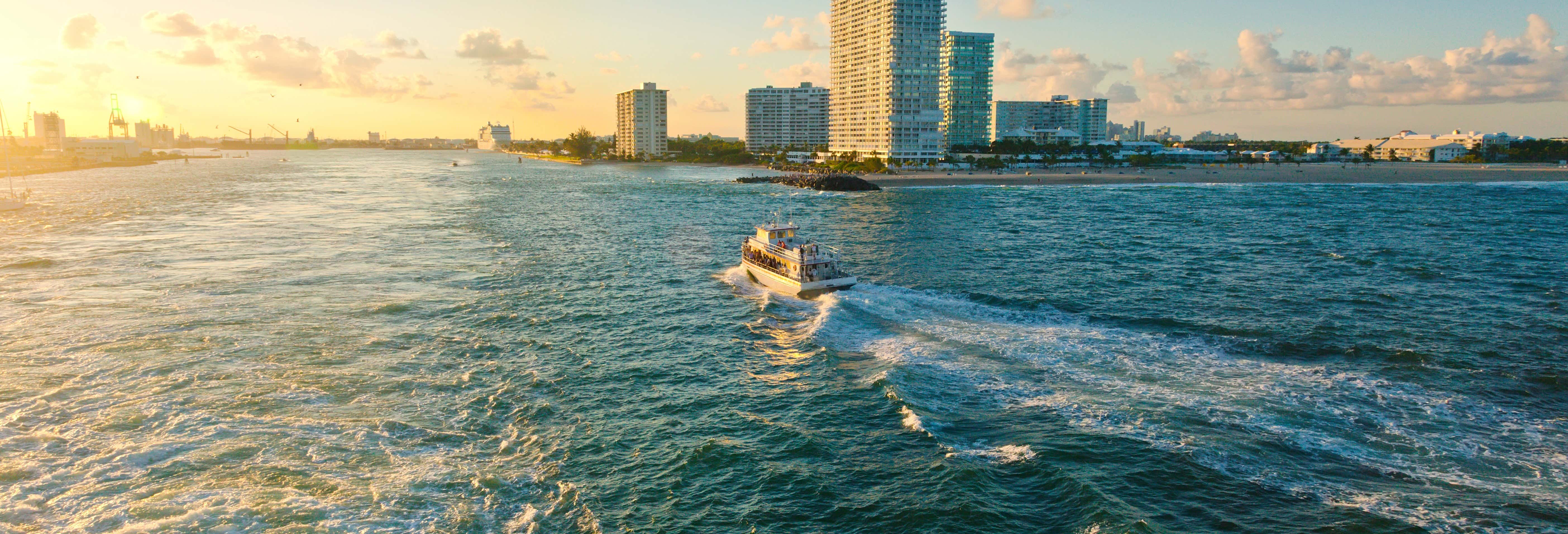 Paseo en barco al atardecer por Fort Lauderdale