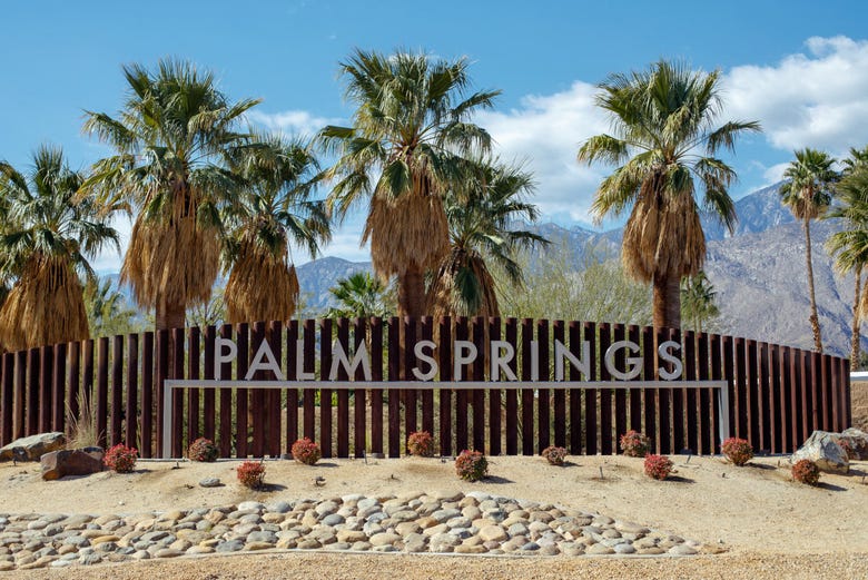Palm Springs + Compras en los outlets desde Los Ángeles
