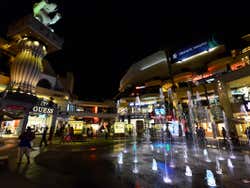 Dolby Theatre at night