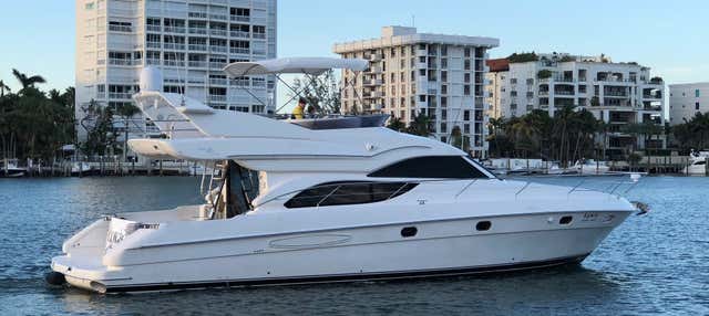 Location d'un bateau privé pour une nuit