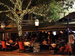 Un pub di Coconut Grove