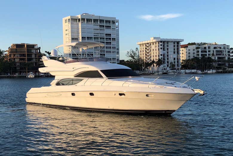 alquiler de yate en miami