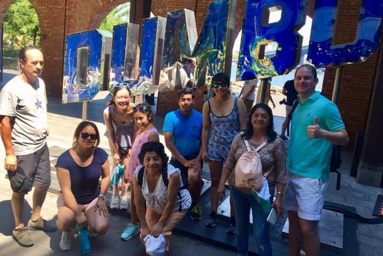 Desfrutando do tour por Dumbo