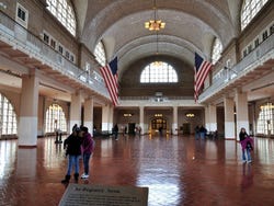 Ellis Island, sala de registro