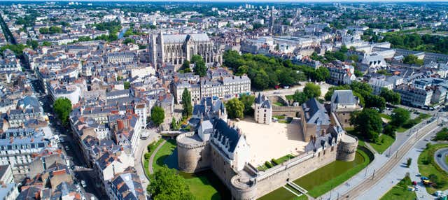Free Walking Tour of Nantes