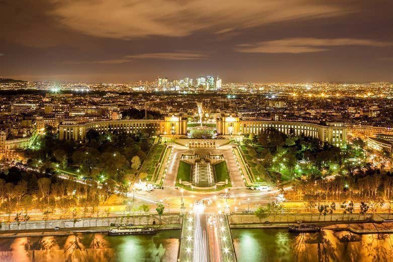 Tour Of Paris By Night Book Online At Civitatis Com