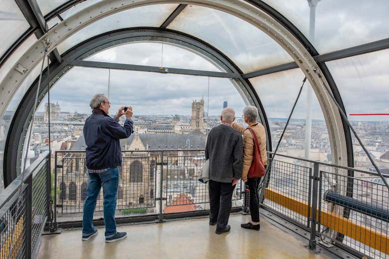 Mirante Vue de París, no andar superior do Centro Pompidou