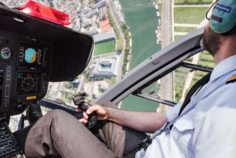 Vistas de Paris a partir do helicóptero