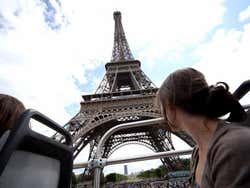 Torre Eiffel dall'autobus turistico
