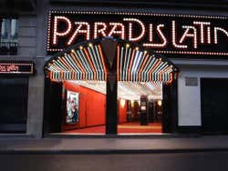 Entrada ao Cabaret Paradis Latin