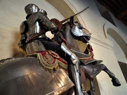 Museo dell'Esercito, armatura