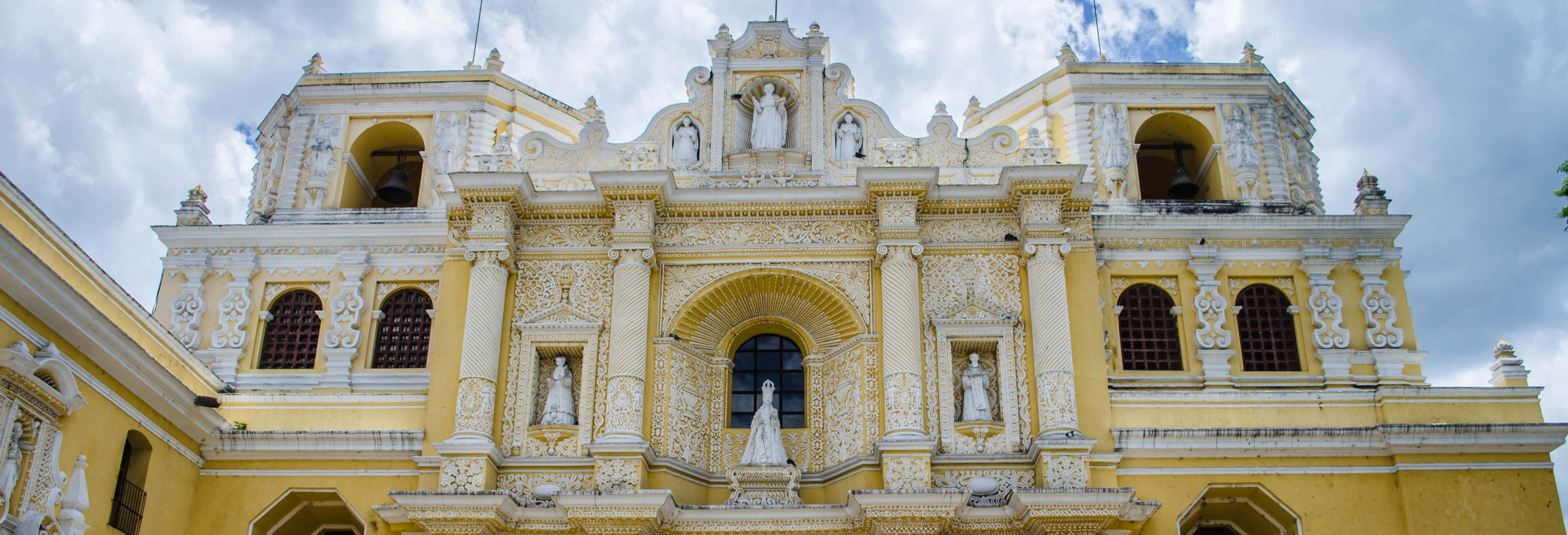 Visita guiada por Antigua e às termas de Kawilal