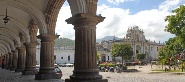 Excursão a Antigua Guatemala e termas de Kawilal