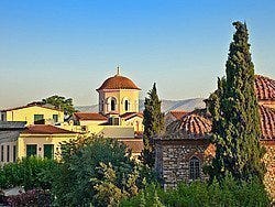 Iglesia en el barrio de Plaka