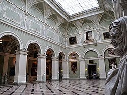 Museo de Bellas Artes, sala de exposiciones