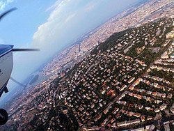 Sobrevolando Budapest en avioneta