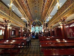 Sinagoga Tempel, interior