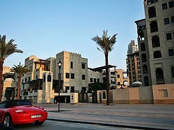 Trabajadores en Dubai, casas de expatriados