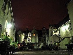 White Horse Close