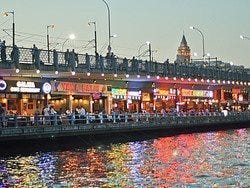 Restaurantes en el Puente de Galata
