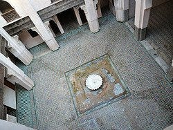 Medersa Cherratine, patio