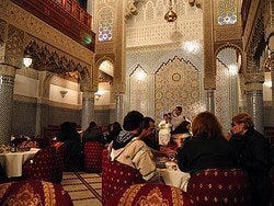 Restaurante en Fez, cena espectaculo