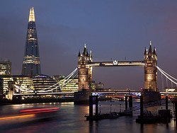 Londres à la tombée de la nuit