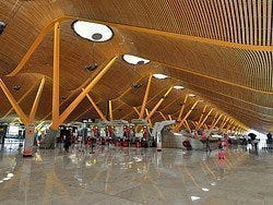 Aeropuerto de Barajas, Terminal 4