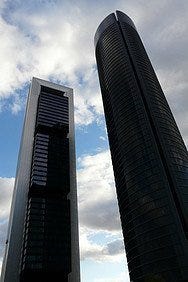 Torre Cepsa y Torre PwC
