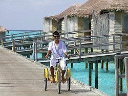 Six Senses Laamu, empleado por el jetty