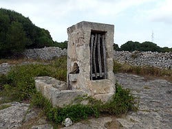 Torretrencada, pozo
