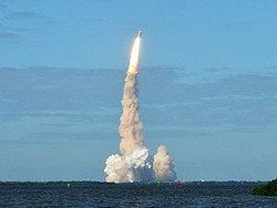 Lanzamiento del transbordador espacial