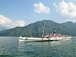 Lago de Como, barco de vapor