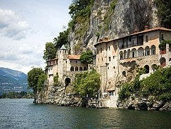 Lago Maggiore, Monasterio de Santa Caterina del Sasso