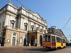 Tranvia de Milan, Teatro alla Scala