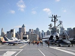 Intrepid Museum, Manhattan desde la cubierta de vuelo