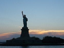 Historia Nueva York, Estatua de la Libertad