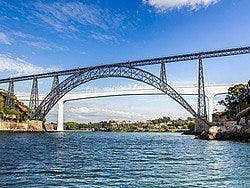 Puentes María Pía y Sao Joao