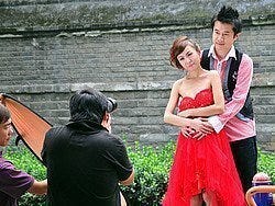 Haciéndose las fotos de boda