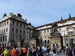 Entrada al Castillo