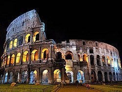 Coliseo de Roma, noche