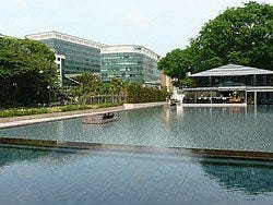 Istana Park, cafetería