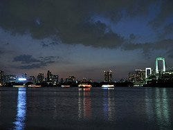 Vistas de Tokio desde Odaiba
