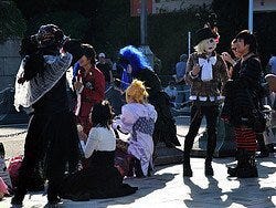 Tribus urbanas reunidas en Harajuku