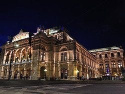Viena, Opera