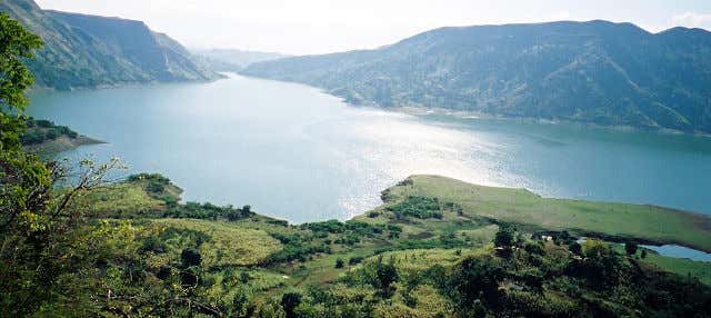 Excursión al lago de Péligre y Bassin Zim