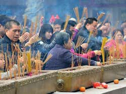 Templo Wong Tai Sin, oferendas